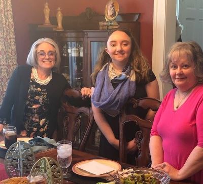 Pictured: Jennifer with her daughter Peyton and her mother Cathie